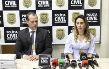 PCMG indicia 4 investigados no caso de contaminação de petiscos para cães