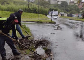 Prefeitura de Poços de Caldas intensifica trabalho de limpeza por conta do período chuvoso
