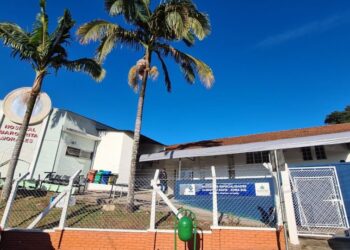 Ambulatório e laboratório de síndrome gripal funcionam neste final de semana em Poços de Caldas