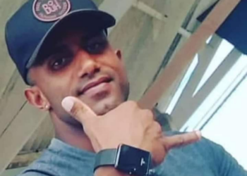 Jogador de futebol morre após sofrer acidente de moto