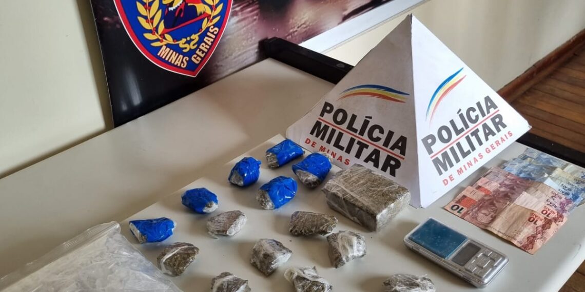 Jovem tenta esconder droga na zona sul, mas é preso em Poços