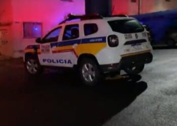 Homem é morto a facadas ao cobrar dívida de drogas em Poços