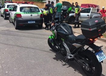 Agentes localizam carro clonado em Poços de Caldas