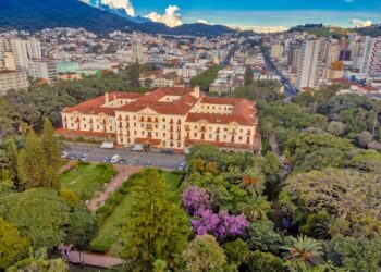 Exposição Postais de Poços é exibida em Balneário em Poços de Caldas