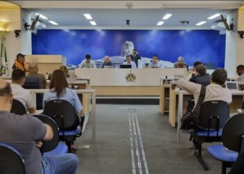 Câmara de Poços devolve mais de R$ 17 milhões à prefeitura