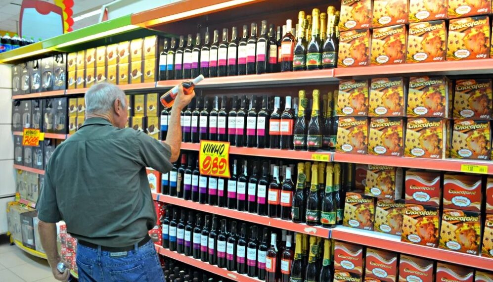 Procon de Poços de Caldas divulga pesquisa de preços de produtos da ceia de natal