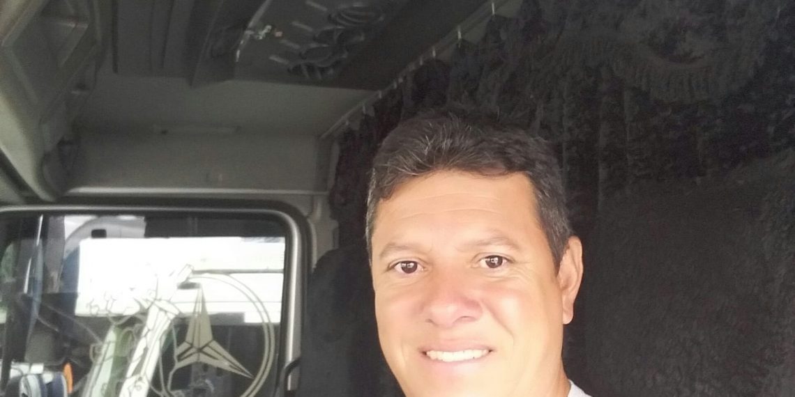 Motorista morre outras 3 pessoas ficam feridas em acidente