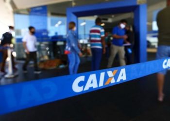 Caixa Econômica Federal suspende crédito consignado para beneficiários do Bolsa Família