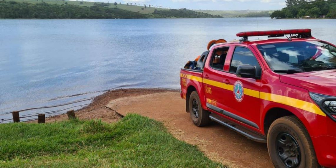 Bombeiros alertam população para risco de afogamento
