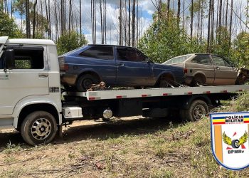 Veículos que haviam sido furtados são encontrados perto do antigo lixão de Poços de Caldas