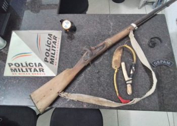 Polícia Militar do Meio Ambiente apreende espingarda e estilingue na zona rural de Andradas