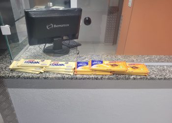 Homem é preso após furtar barras de chocolate em supermercado de Poços de Caldas