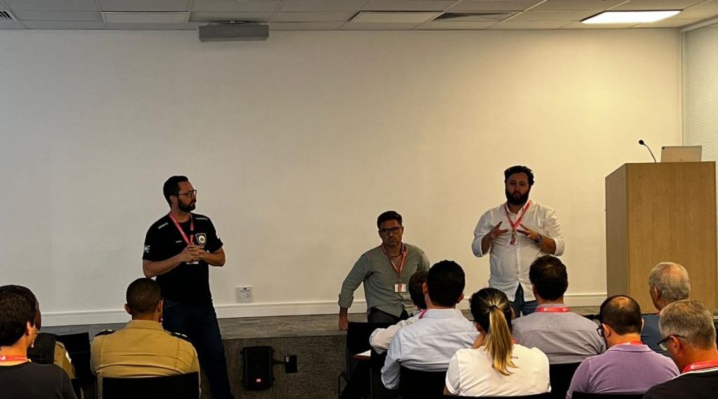 Após roubo de máquinas e veículos de empresa, segurança no Distrito Industrial de Poços é tema de reunião