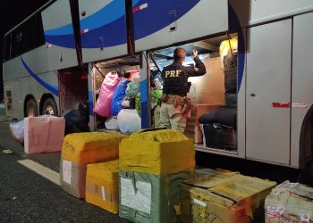 PRF apreende mercadorias estrangeiras sem documentação fiscal