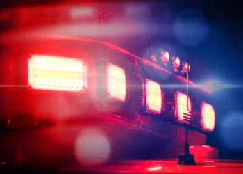 Carro pega fogo na serra entre Poços de Caldas e Campestrinho-SP