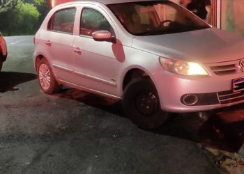 Homem é preso após fugir da PM e bater o carro em Poços de Caldas