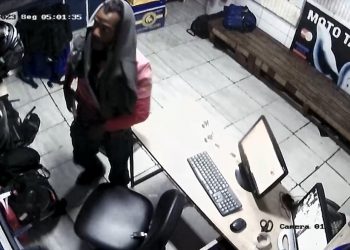 Homem é preso após furtar celular em mototáxi no centro de Poços de Caldas