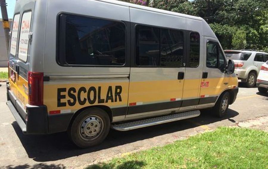 Secretaria Municipal de Educação abre inscrições para Auxílio Transporte universitário