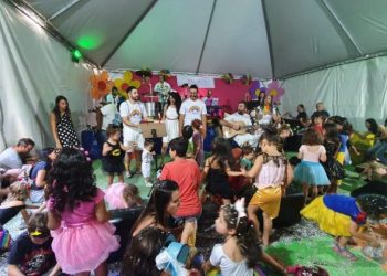 Carnabebê é opção de folia para as crianças em Poços de Caldas