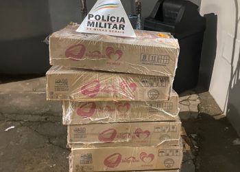 Jovem é preso depois de furtar alimentos de caminhão no centro de Poços de Caldas