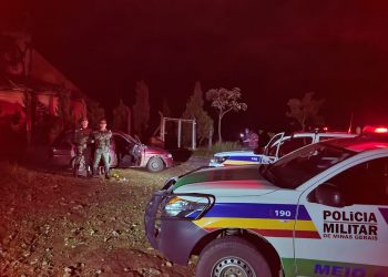 PM Ambiental recupera carro furtado em Poços de Caldas