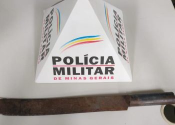 Padrasto é preso após ameaçar enteada com facão e fugir carregando bebê de 2 meses em Botelhos