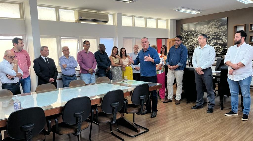 Prefeito de Poços anuncia novos secretários de Saúde, Meio Ambiente, Promoção Social e Desenvolvimento