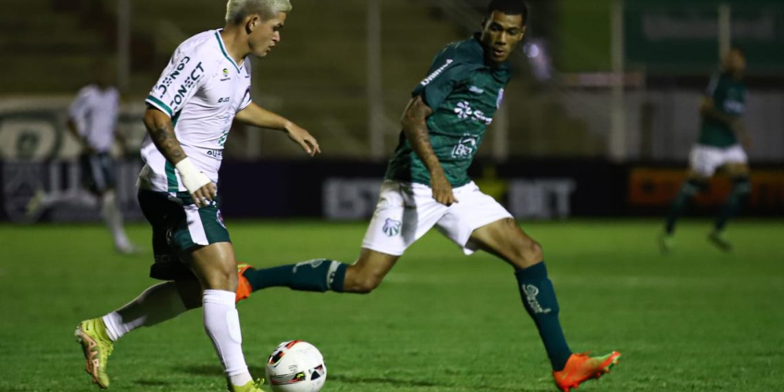 Caldense leva gol nos acréscimos e perde para o Ipatinga em casa
