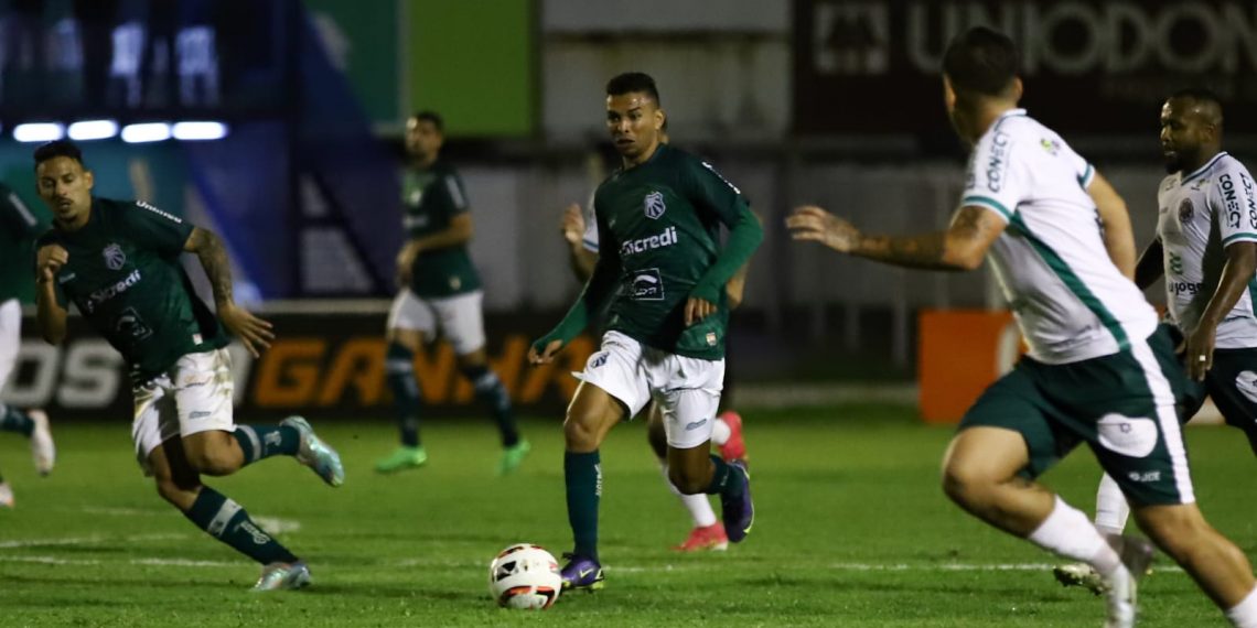 Caldense abre venda de ingressos para jogo contra o Vila Nova