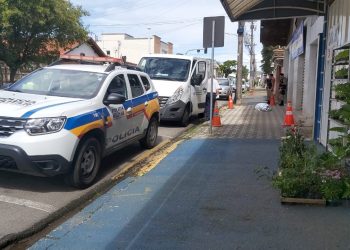 Homem morre após sofrer parada cardiorrespiratória na zona oeste de Poços