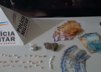 Adolescente é apreendido com drogas no centro de Poços