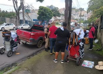 Prefeitura de Poços apreende mercadorias irregulares de vendedores ambulantes