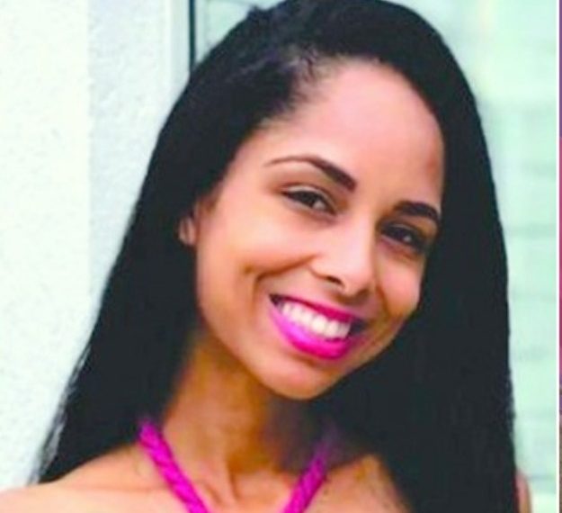 Mulher é morta a facadas pelo companheiro