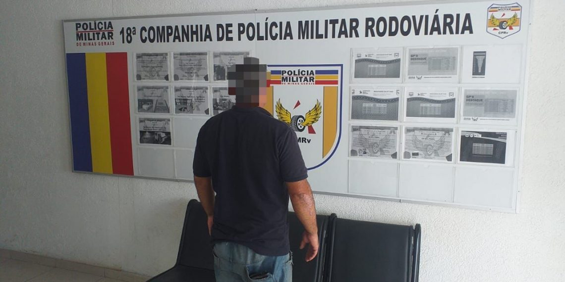 Motorista altera datas da CNH e acaba preso durante blitz em Poços de Caldas