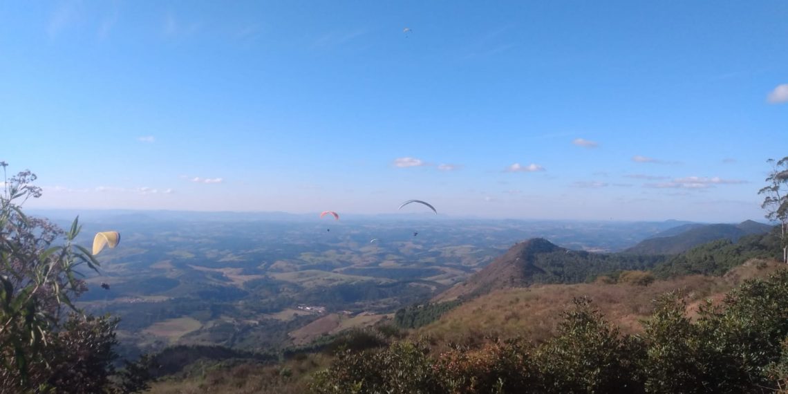 Rampa de voo livre será fechada para obras de empresa que assumirá pontos turísticos em Poços