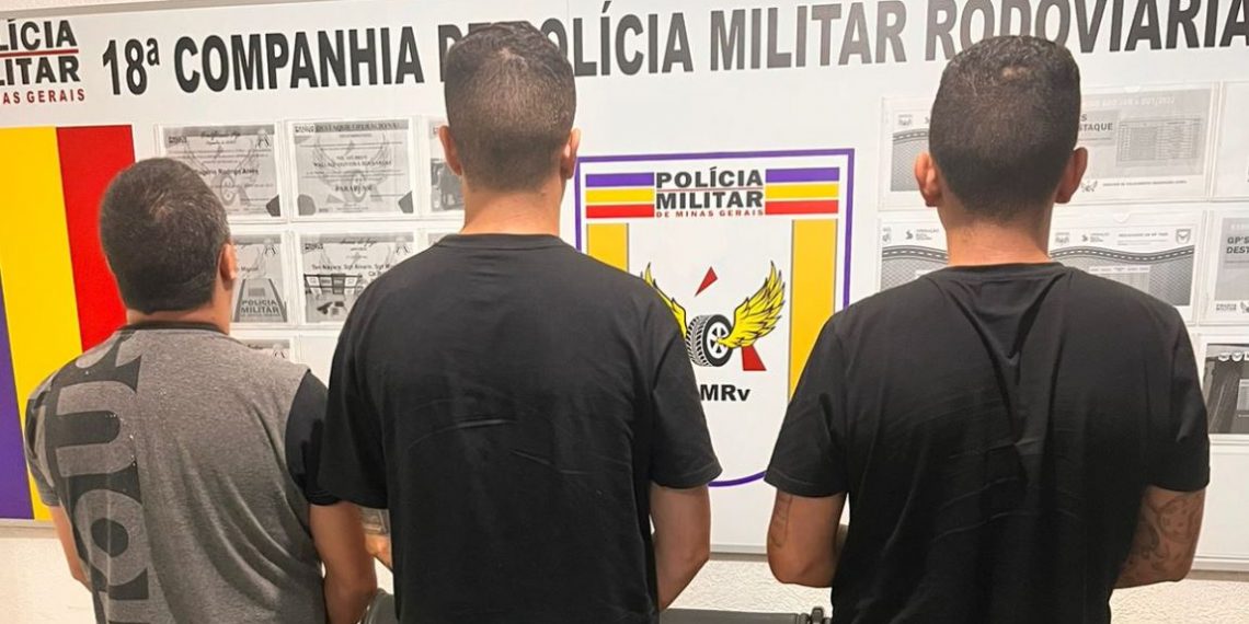 Membros de quadrilha que instalavam “chupa-cabra” em bancos são presos em Poços de Caldas