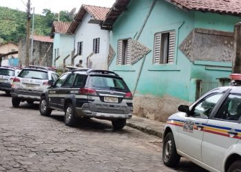 Casal é preso por tráfico de drogas em operação da Polícia Militar e Polícia Civil