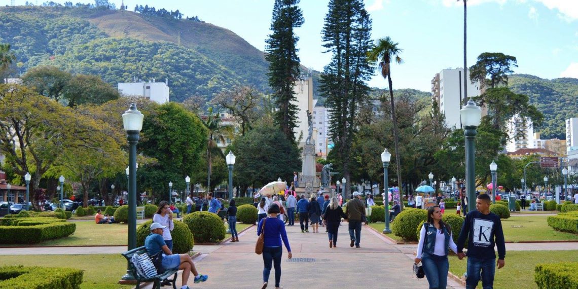 Turismo: maioria dos visitantes de Poços de Caldas é casal e do estado de SP