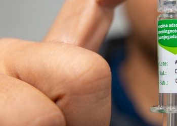 Saúde prorroga vacinação contra meningite C