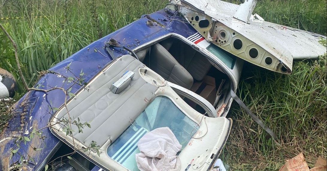 Aeroclube de Poços de Caldas explica motivo da queda de aeronave com dois ocupantes