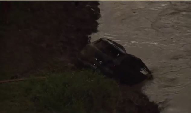 Confirmado: carro e corpo de poços-caldense são encontrados no Rio Mogi Guaçu