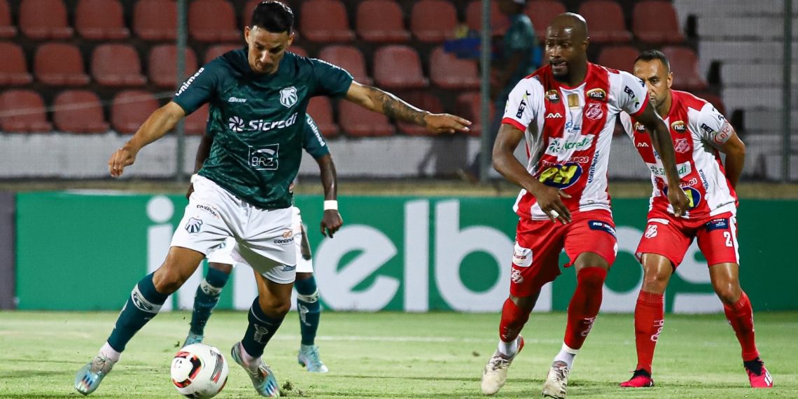 Caldense perde para o Democrata