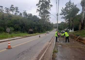 Demutran inicia instalação de novo radar em avenida da Zona Leste de Poços de Caldas