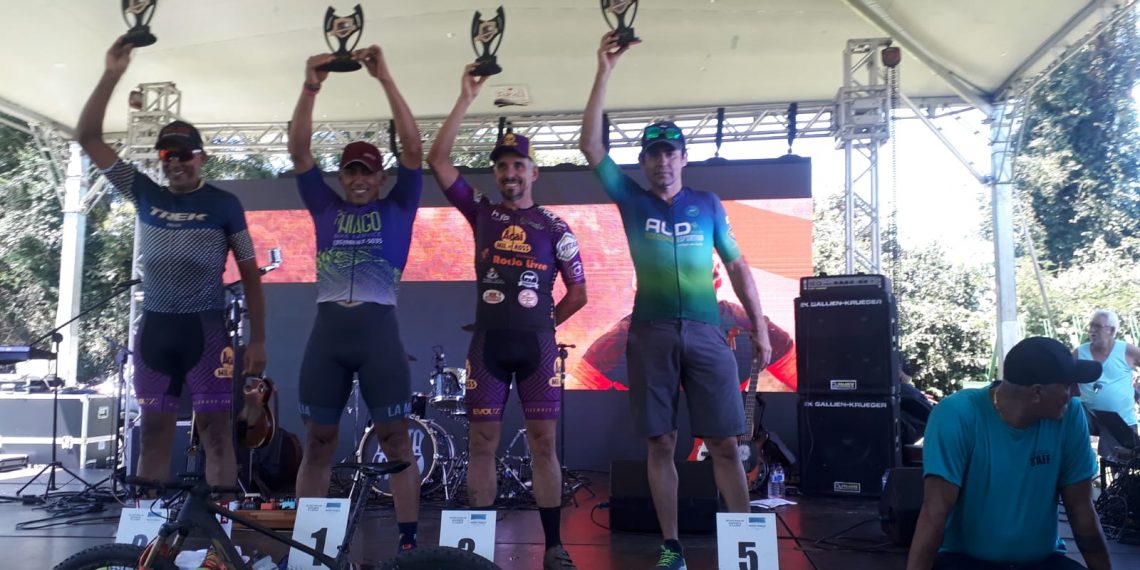 Guarda Civil de Poços vence competição de Mountain Bike em Mogi Guaçu
