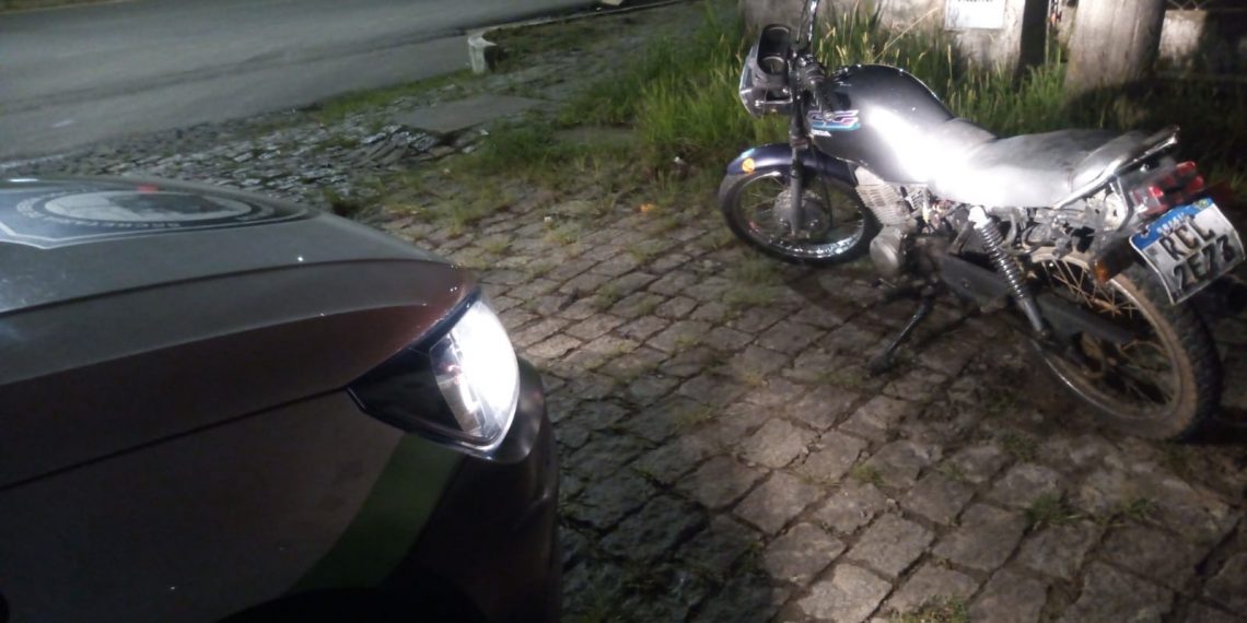 Adolescente é apreendido com moto adulterada em Poços de Caldas