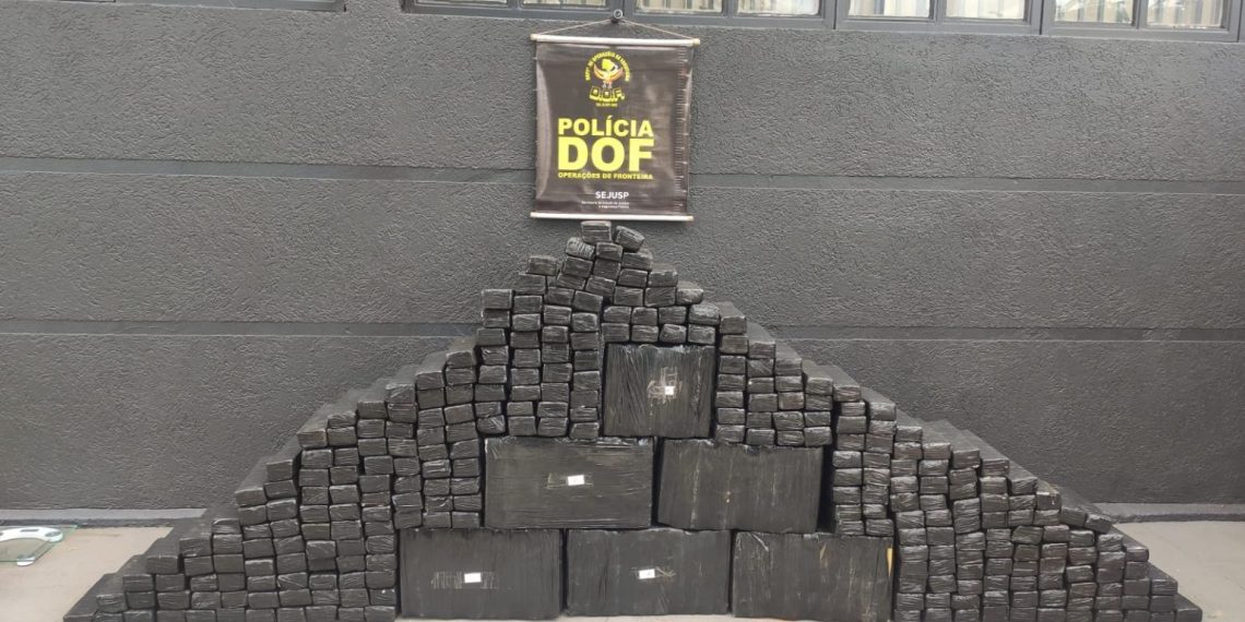 Morador de Andradas é detido com mais de 300 quilos de maconha