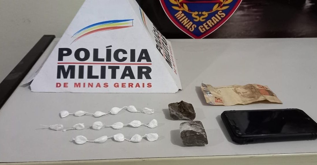 Adolescente é apreendido com drogas após ser flagrado dirigindo carro em zigue-zague em Poços