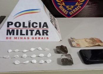 Adolescente é apreendido com drogas após ser flagrado dirigindo carro em zigue-zague em Poços