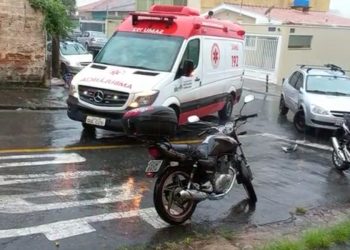 Motociclista fica ferido em acidente em Poços de Caldas