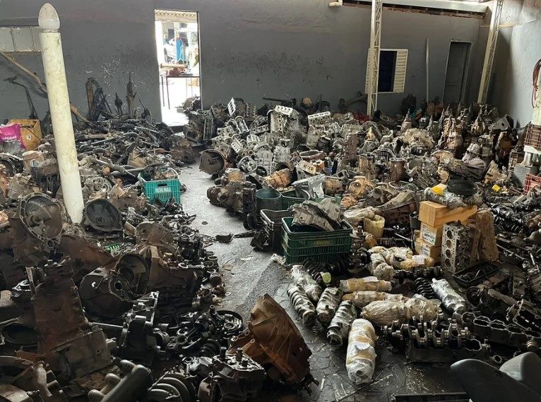 PCSP prende mecânico por venda ilegal de peças automotivas usadas